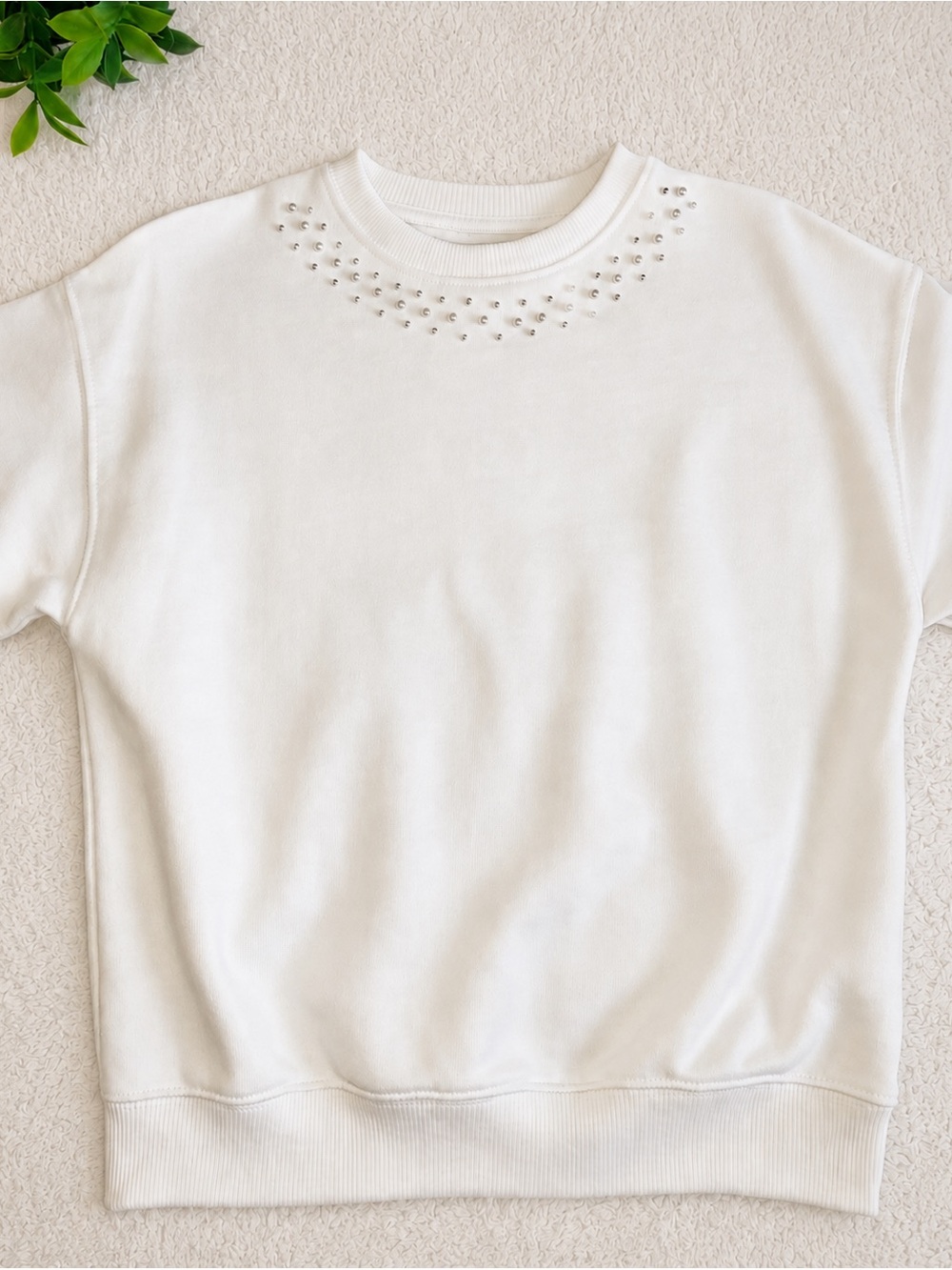 Zara Cream Sweatshirt with Pearl Neckline 8/9 Girls EUC